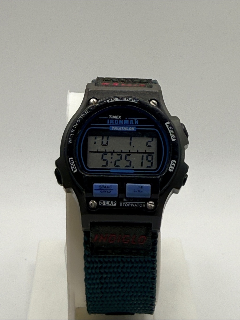 Vintage Timex Ironman Triathlon Watch 8-Lap Indiglo Mid-Size